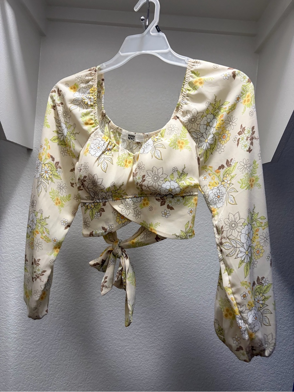 NYC Cream Floral Tie-Front Crop Blouse